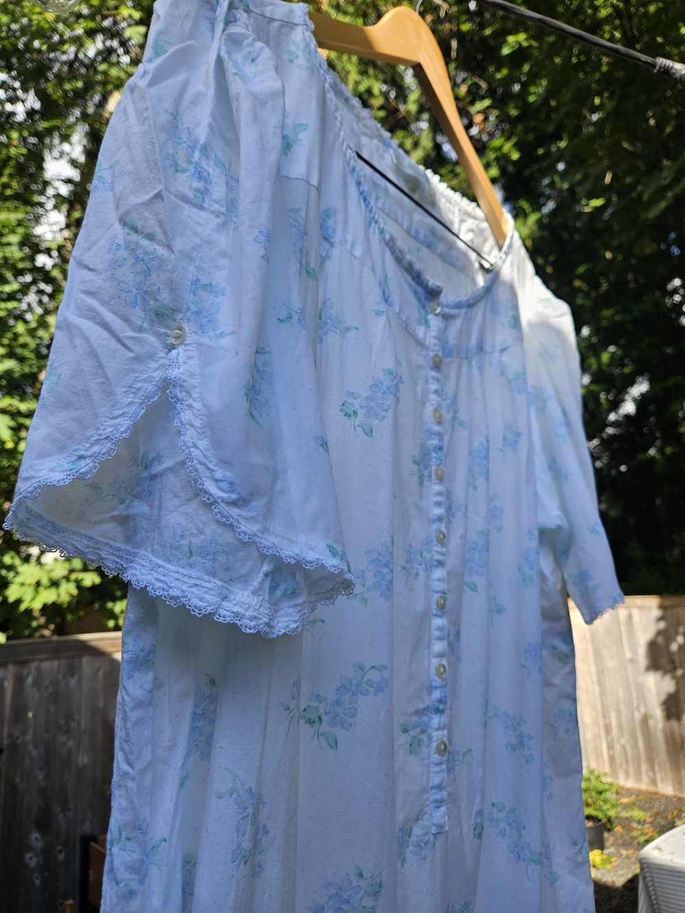 Eileen West Light Blue Floral Cotton Nightgown